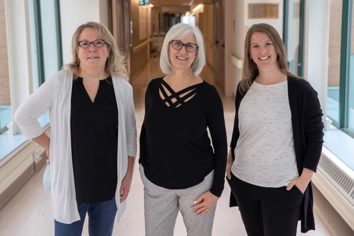 Jennifer Welsh, Nancy McDonald and Jessica Hildebrandt smiling for a photo