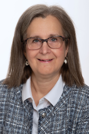 Headshot of Annie Fecteau