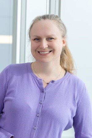 Headshot of Connie Mackenzie