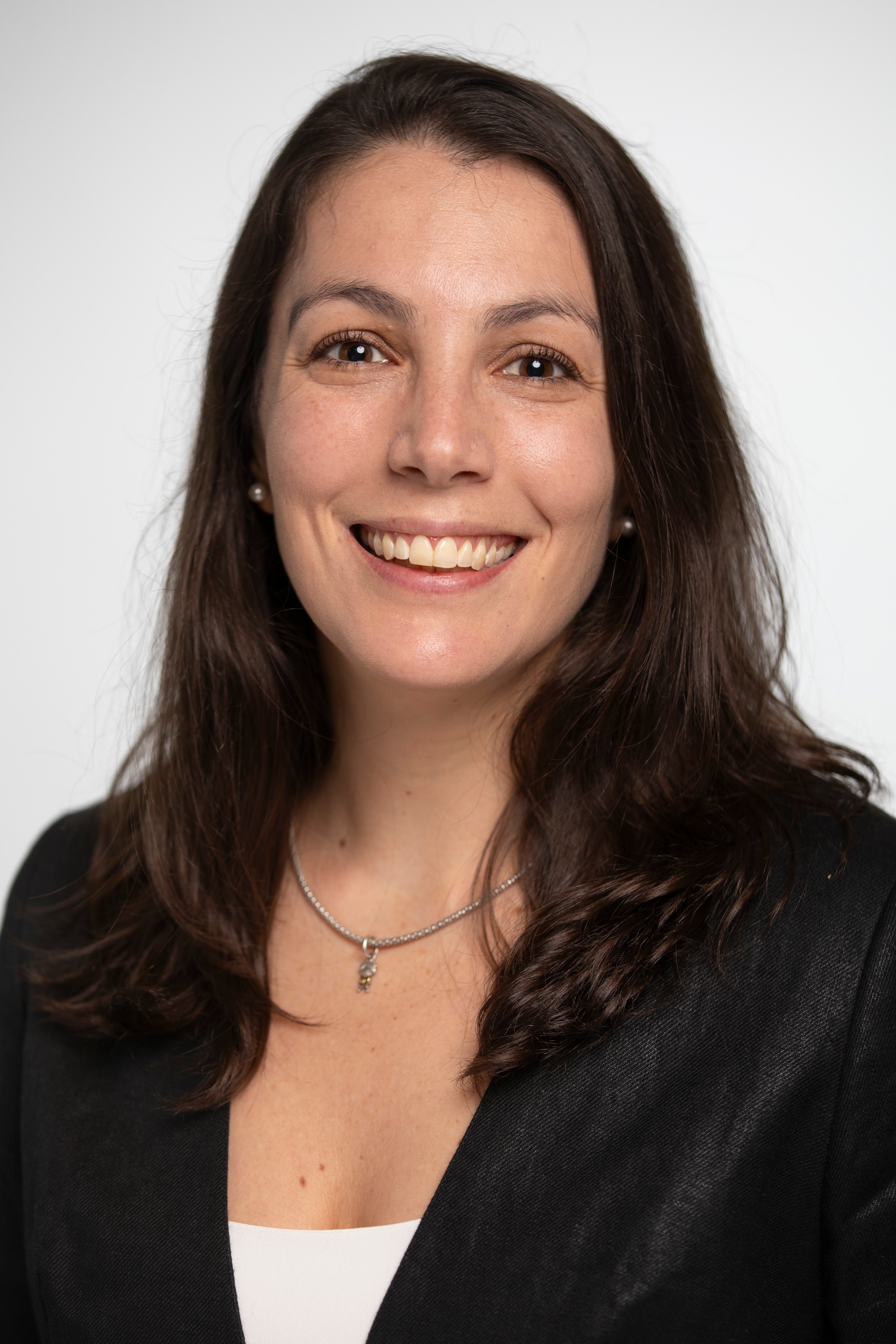 Photo of Dr. Vanesa Olivia
