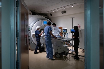 Wideshot team in MRI with patient.