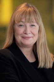 Headshot of Carrie Morgan