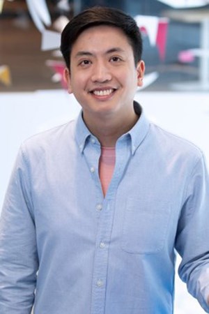 Headshot of Peter Su